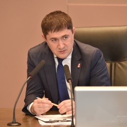 Глава региона Дмитрий Махонин поручил краевому Минстрою взять на контроль подключение новостроек