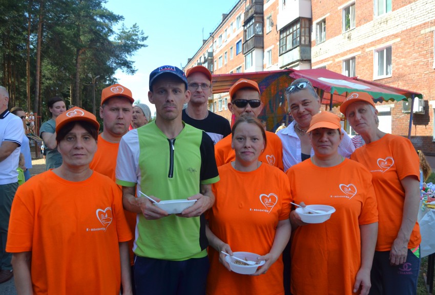 elena-motugullina-tretja-sprava-i-eyo-podopechnye.jpg