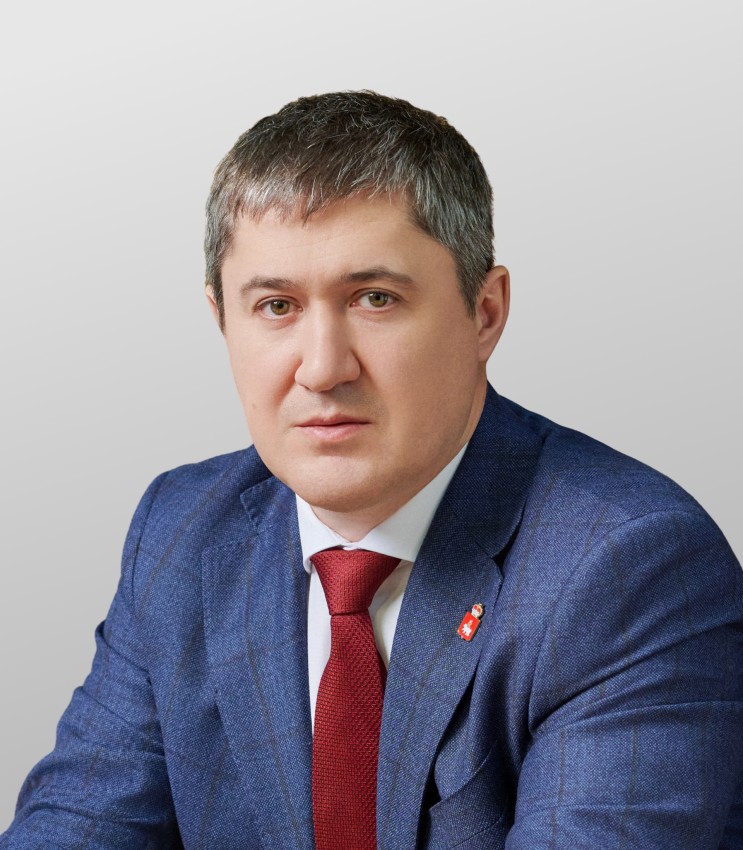 dn-mahonin-1.jpg