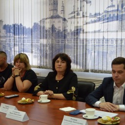 В формате круглого стола