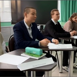 Парламентские дебаты