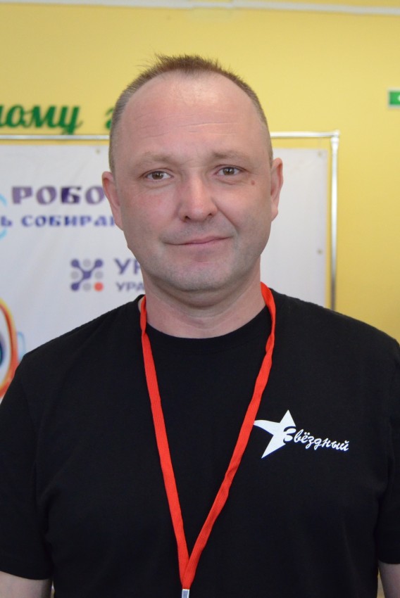 oleg-nikolaev.jpg